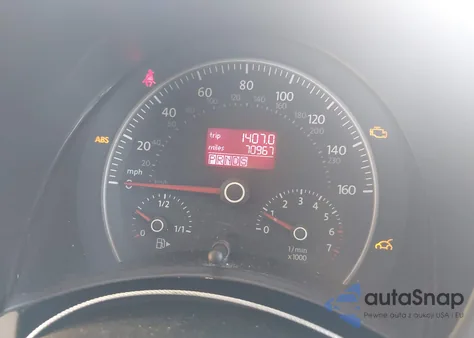 2008 Volkswagen New Beetle S z USA, uszkodzony, nr VIN 3VWPG31C28M507928